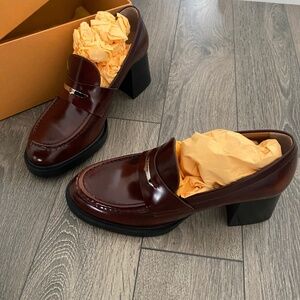 Tod’s loafers